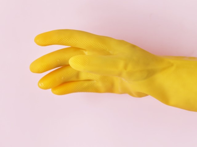 hand-glove